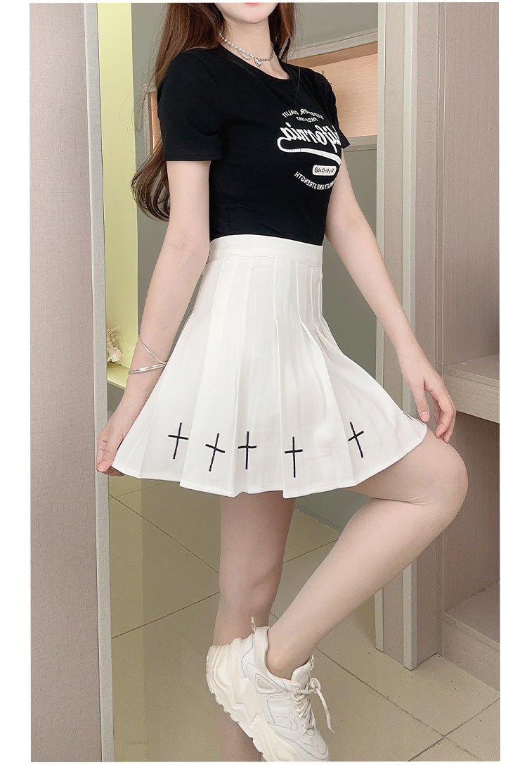 【E-Girl】Gothic Cross Pleated Mini Skirt | Moe Cosplay